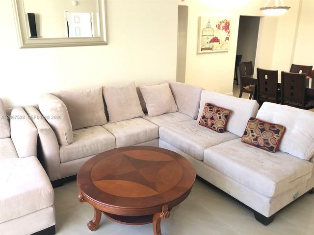 3001 S Ocean Drive 229, Hollywood, FL 33019