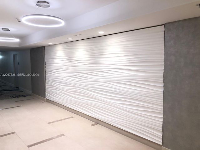 3001 S Ocean Drive 229, Hollywood, FL 33019