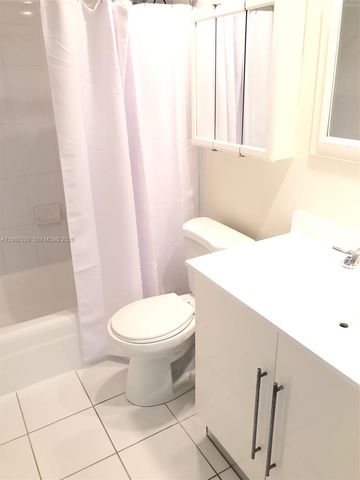 3001 S Ocean Drive 229, Hollywood, FL 33019