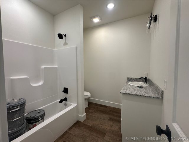 608 S 3rd Street, Morris, OK 74445