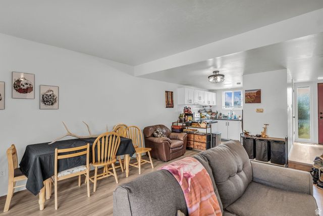 886 N 350 E, Orem, UT 84057