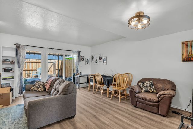 886 N 350 E, Orem, UT 84057