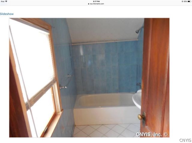 210 Lincoln Park Drive, Syracuse, NY 13203
