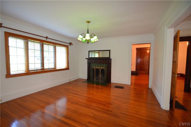 210 Lincoln Park Drive, Syracuse, NY 13203