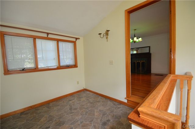 210 Lincoln Park Drive, Syracuse, NY 13203