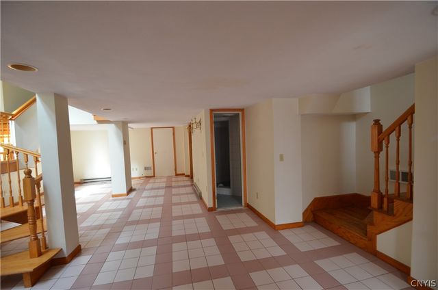 210 Lincoln Park Drive, Syracuse, NY 13203