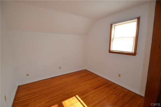 210 Lincoln Park Drive, Syracuse, NY 13203