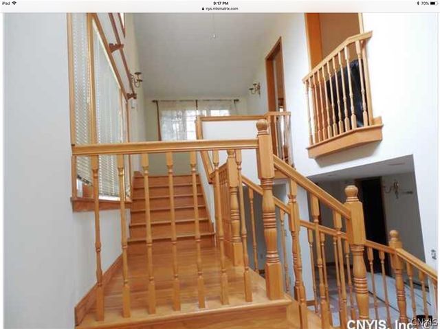 210 Lincoln Park Drive, Syracuse, NY 13203