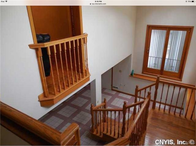 210 Lincoln Park Drive, Syracuse, NY 13203