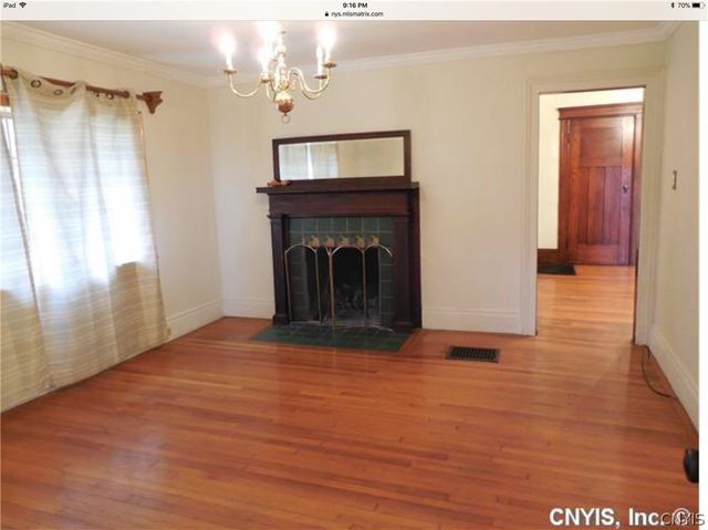 210 Lincoln Park Drive, Syracuse, NY 13203