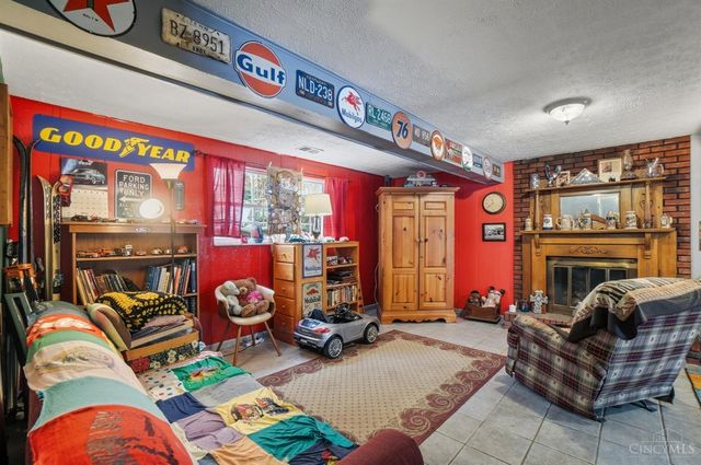 8341 Bridgetown Road, Cleves, OH 45002