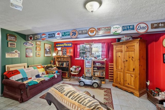 8341 Bridgetown Road, Cleves, OH 45002