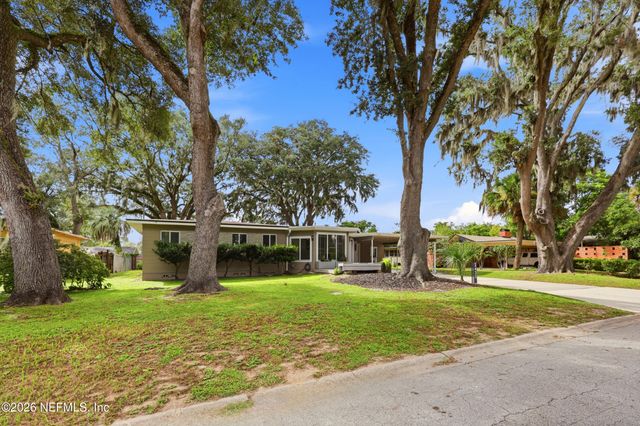 2430 IRONWOOD Drive, Jacksonville, FL 32216