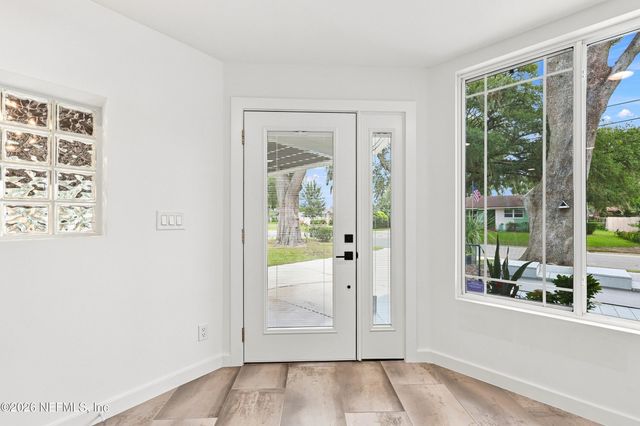 2430 IRONWOOD Drive, Jacksonville, FL 32216
