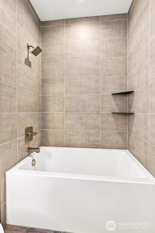 740 E Lakeshore Drive East, Shelton, WA 98584