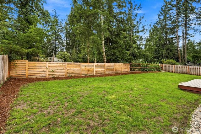 740 E Lakeshore Drive East, Shelton, WA 98584