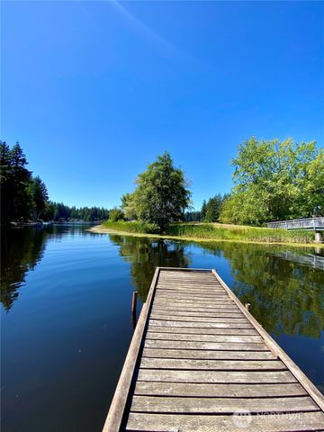740 E Lakeshore Drive East, Shelton, WA 98584