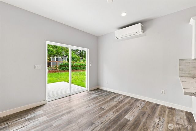 740 E Lakeshore Drive East, Shelton, WA 98584