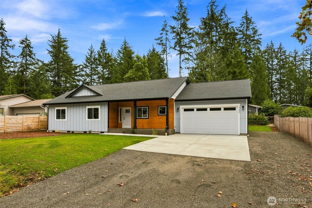 740 E Lakeshore Drive East, Shelton, WA 98584