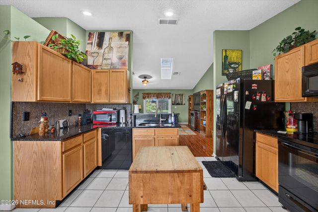 145 DOVER BLUFF Drive, Orange Park, FL 32073