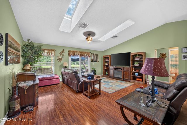 145 DOVER BLUFF Drive, Orange Park, FL 32073