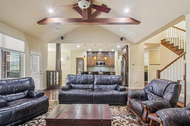 4909 October Drive, Edmond, OK 73034