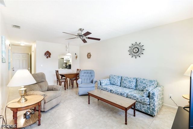 4611 SE 5th PL 6, Cape Coral, FL 33904