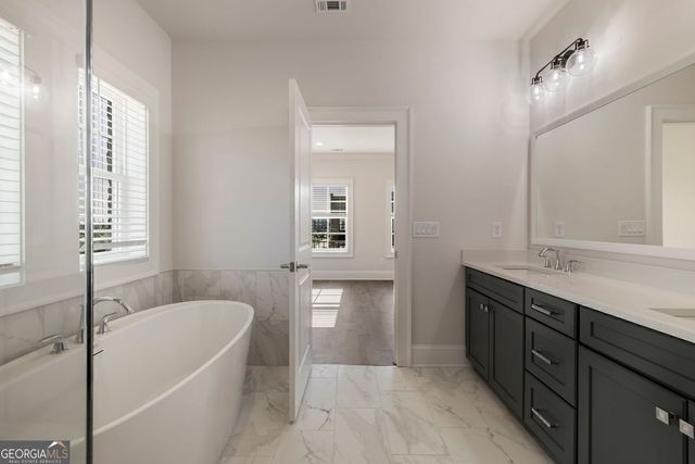 416 Upper East Avenue, Savannah, GA 31401