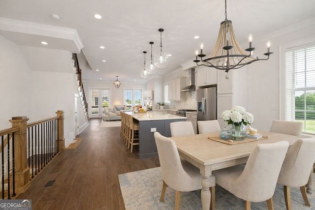 416 Upper East Avenue, Savannah, GA 31401