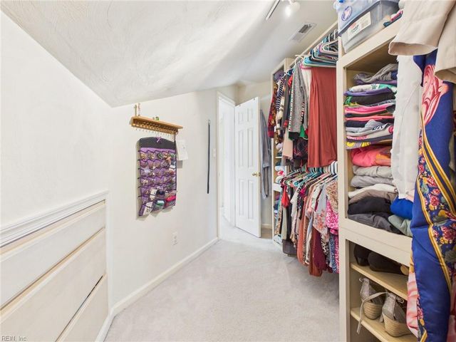 4127 W Greenway CT, Portsmouth, VA 23707