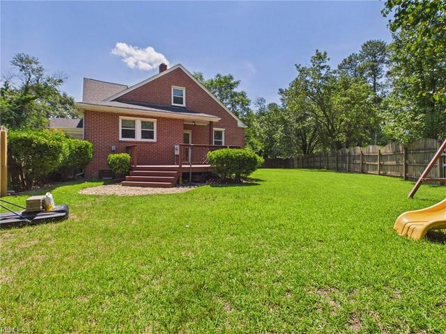 4127 W Greenway CT, Portsmouth, VA 23707