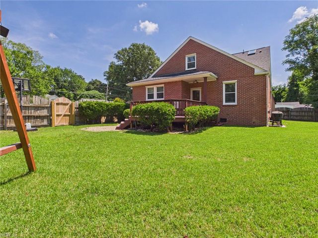 4127 W Greenway CT, Portsmouth, VA 23707