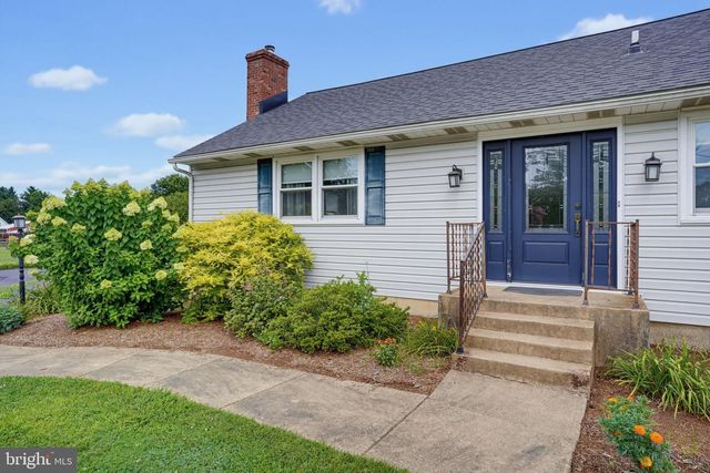 897 BLACKBIRD LANDING RD, Townsend, DE 19734