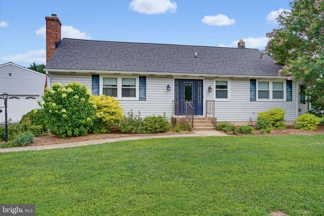 897 BLACKBIRD LANDING RD, Townsend, DE 19734