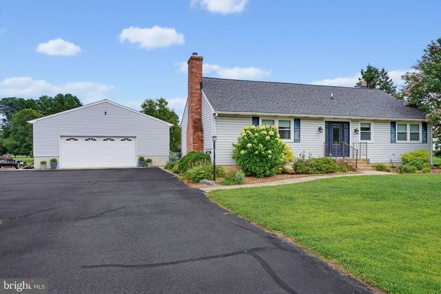 897 BLACKBIRD LANDING RD, Townsend, DE 19734