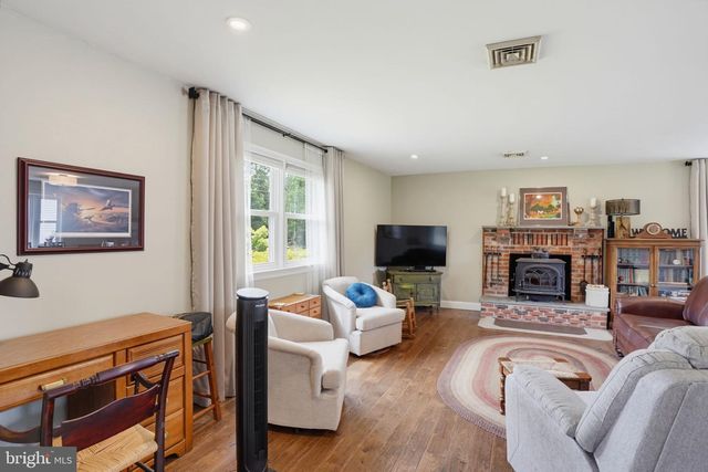 897 BLACKBIRD LANDING RD, Townsend, DE 19734