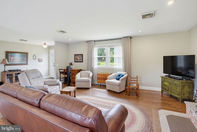 897 BLACKBIRD LANDING RD, Townsend, DE 19734