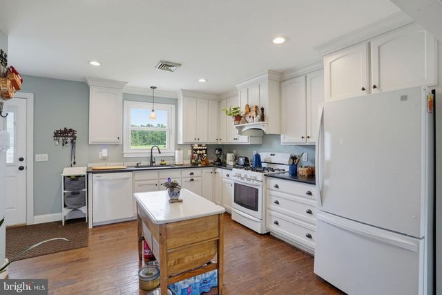 897 BLACKBIRD LANDING RD, Townsend, DE 19734