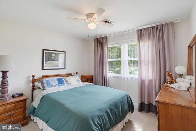 897 BLACKBIRD LANDING RD, Townsend, DE 19734