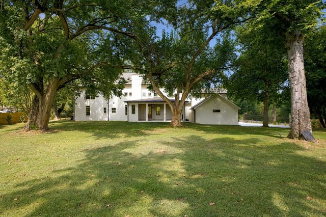 701 Brindley Dr, Nashville, TN 37220