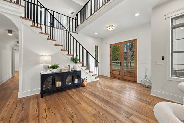 701 Brindley Dr, Nashville, TN 37220