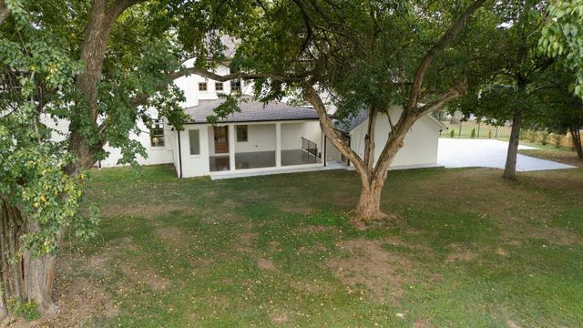 701 Brindley Dr, Nashville, TN 37220