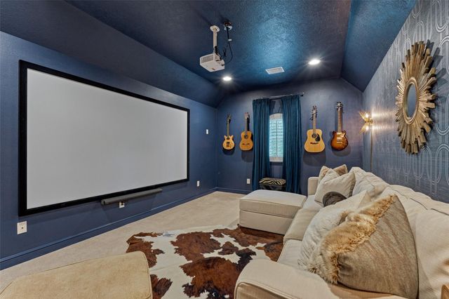 27 Knightsgate Circle, The Woodlands, TX 77382