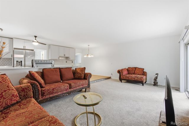 28230 Armanda Drive, Warren, MI 48088