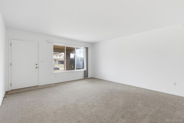 28230 Armanda Drive, Warren, MI 48088