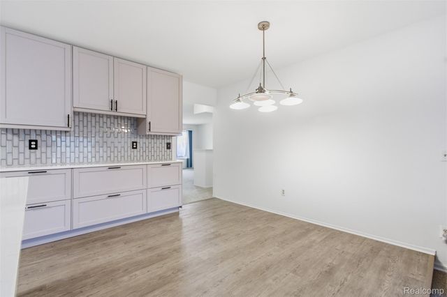 28230 Armanda Drive, Warren, MI 48088