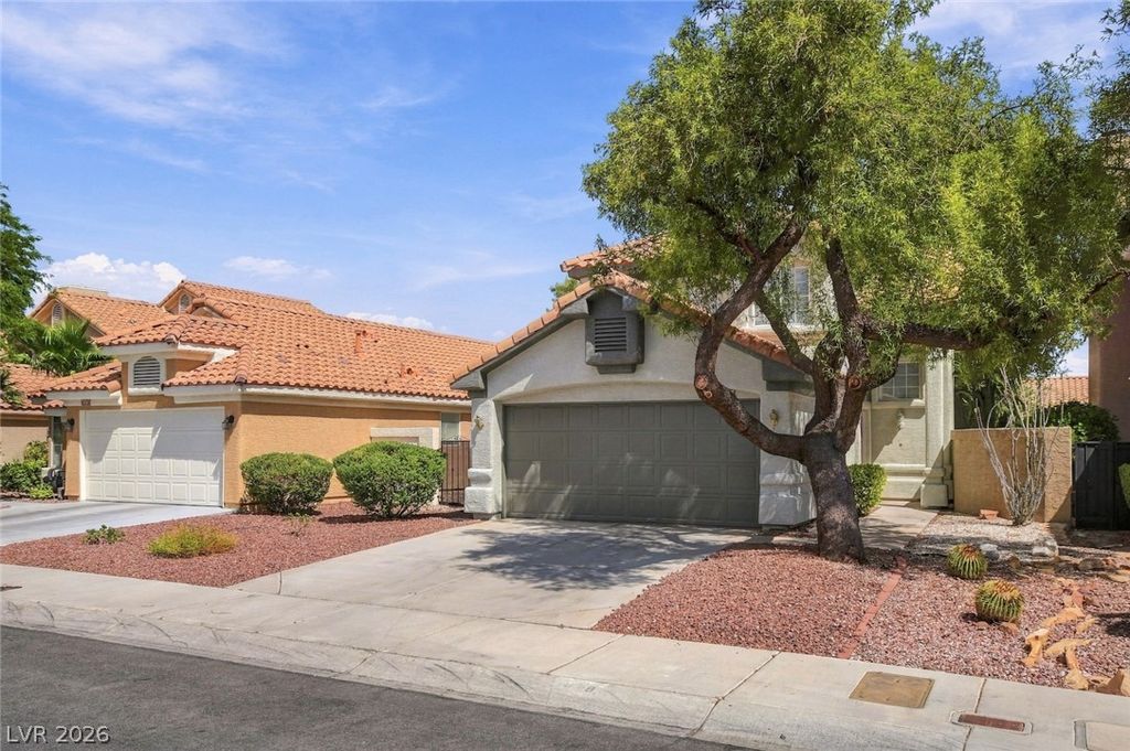 1428 Desert Hills Drive, Las Vegas, NV 89117 — photo 2