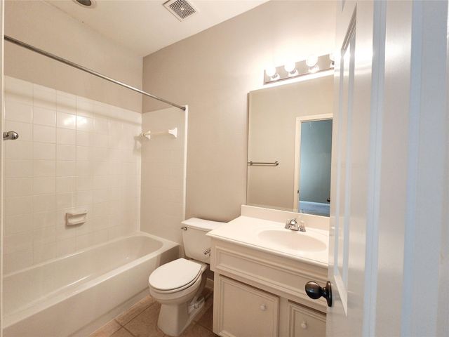 2637 W Dallas Street, Houston, TX 77019