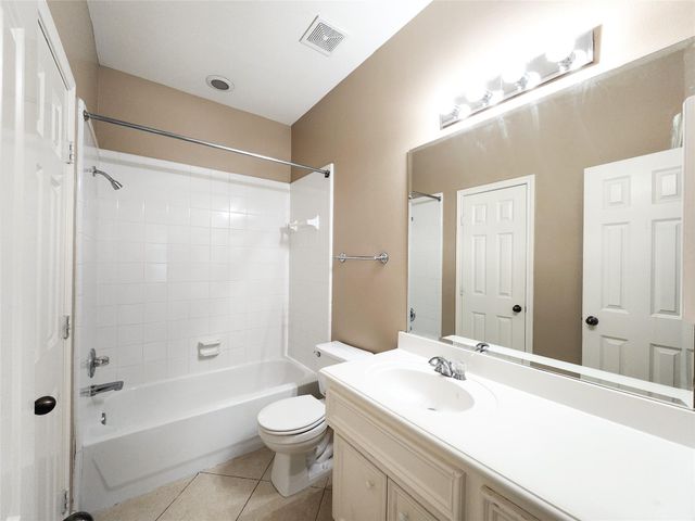 2637 W Dallas Street, Houston, TX 77019