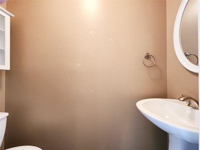 2637 W Dallas Street, Houston, TX 77019